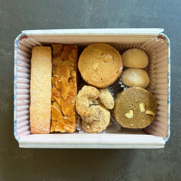 安産祈願のクッキー缶 - 画像 (4)